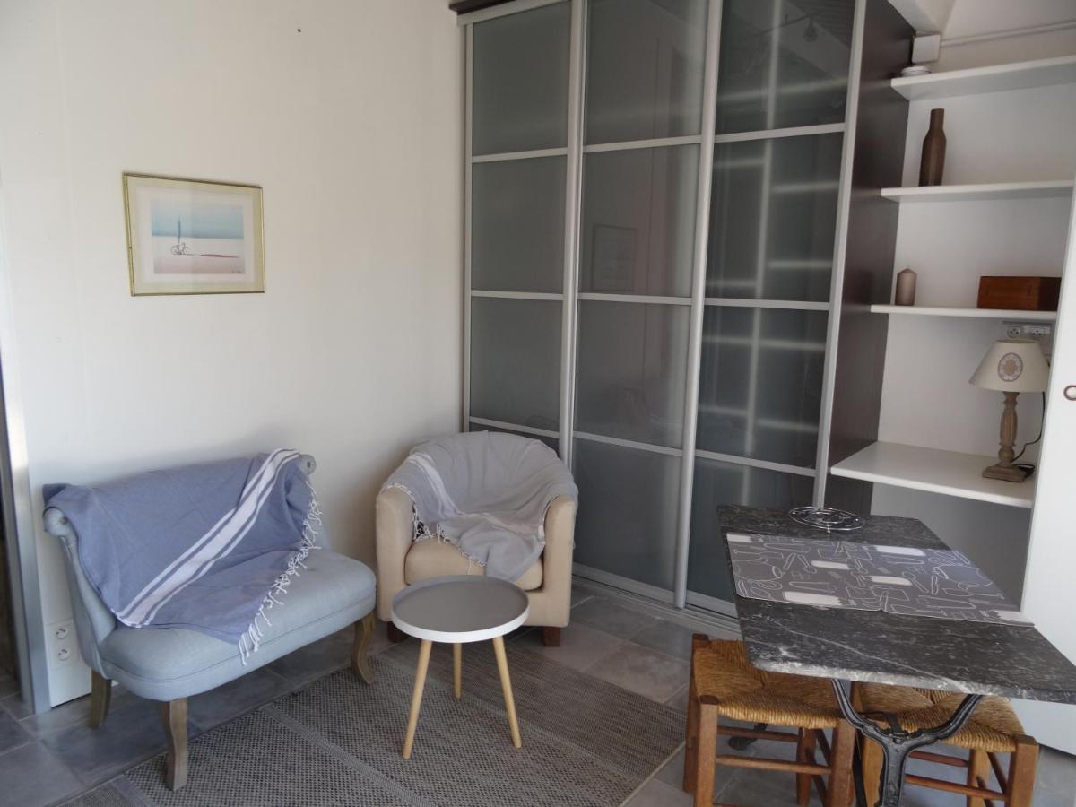 Gites, Chambres D'Hotes La Maison D'Amis Puilboreau Room photo